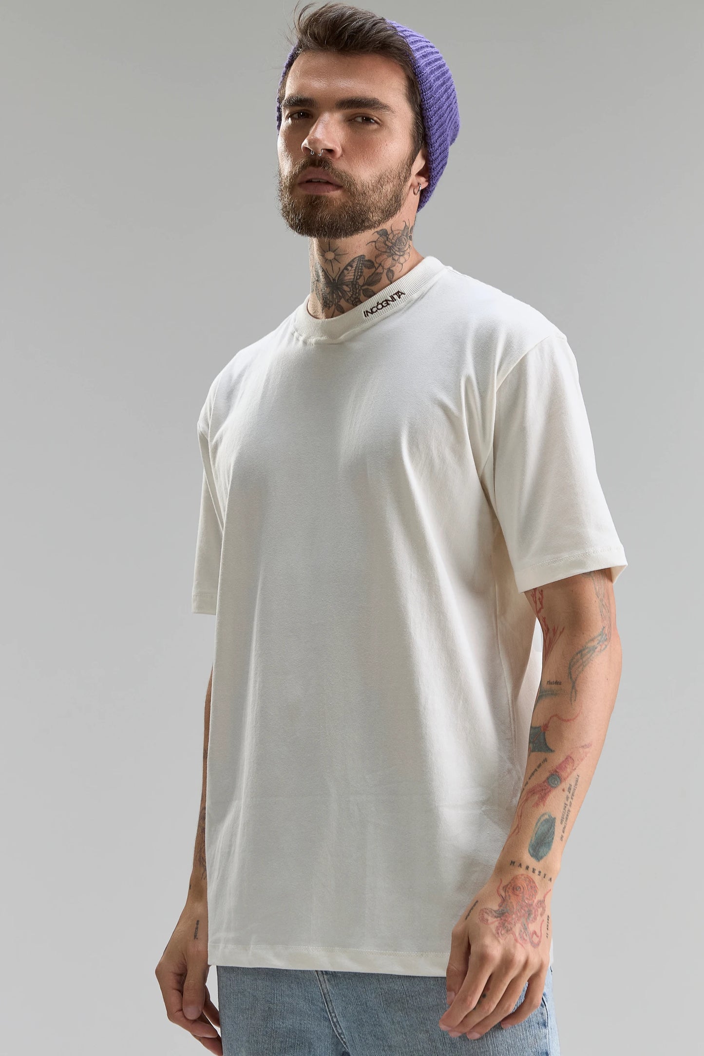CLASSIC T-SHIRT