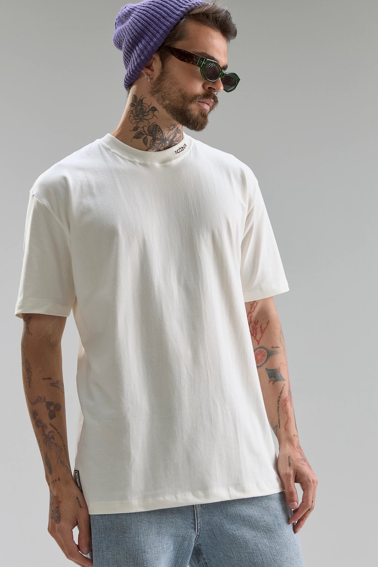 CLASSIC T-SHIRT