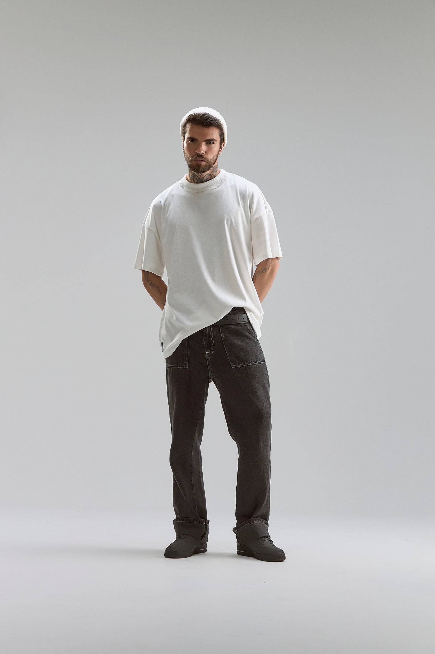 OVERSIZED MINIMAL