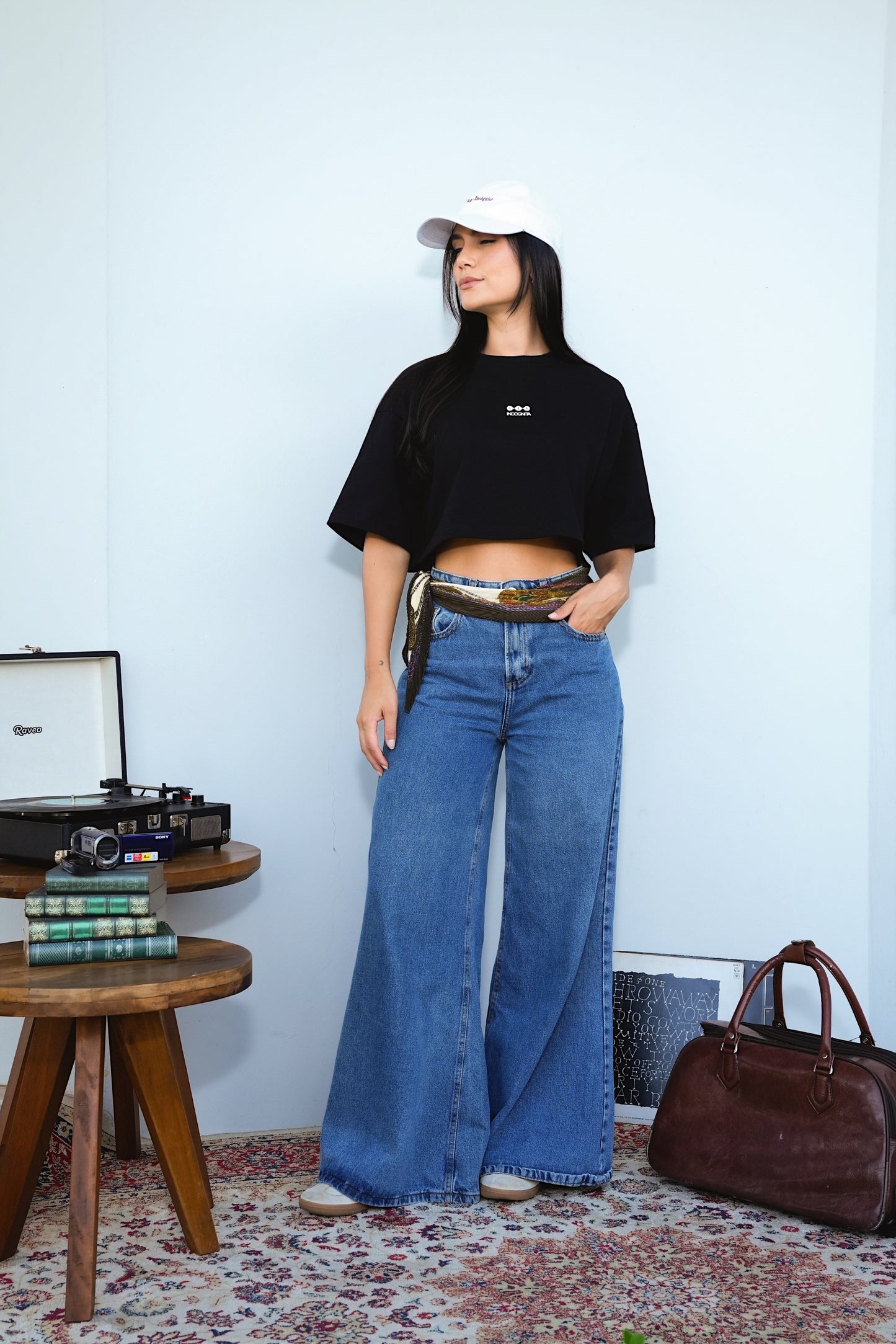 CROPPED BUTIÁ