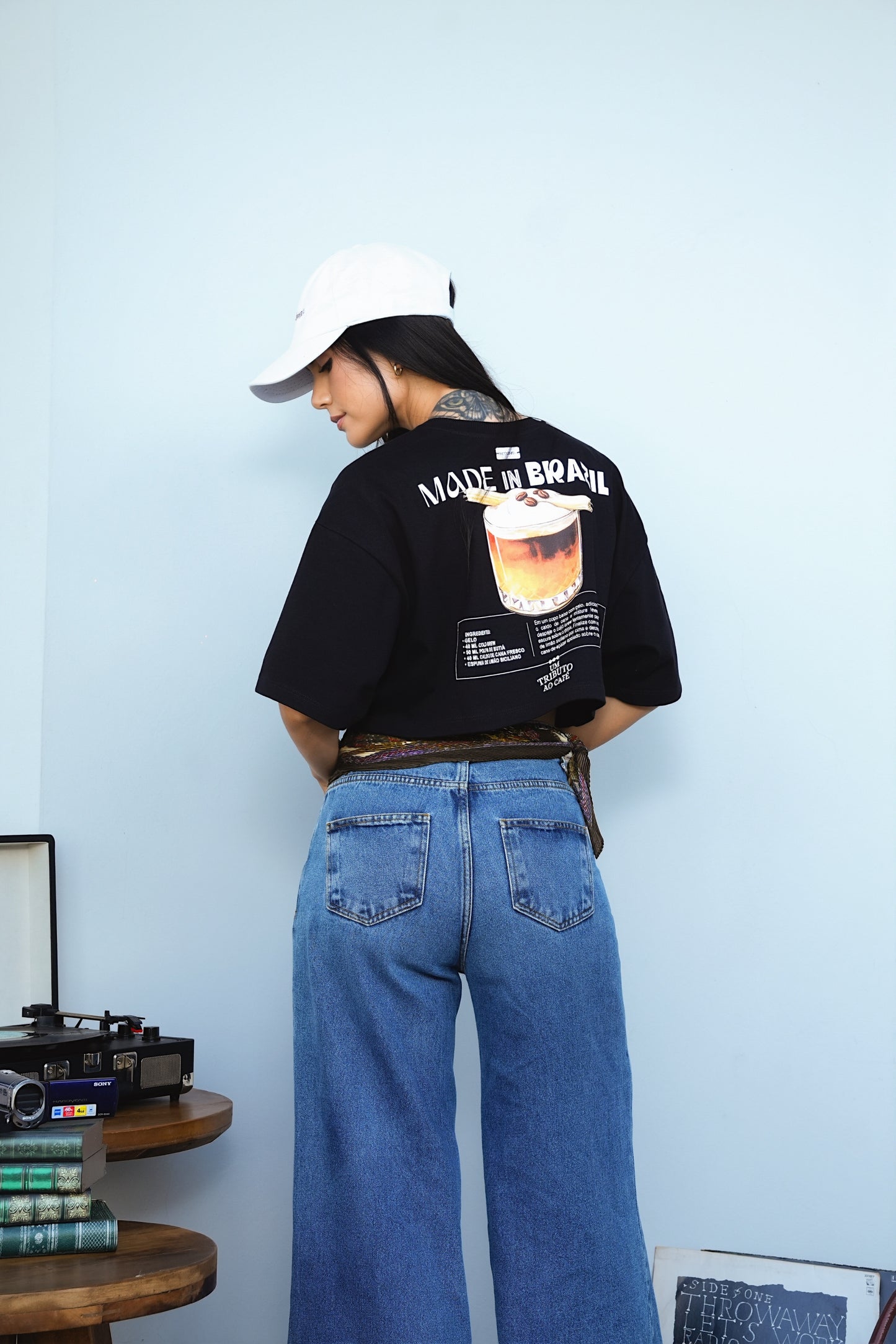 CROPPED BUTIÁ