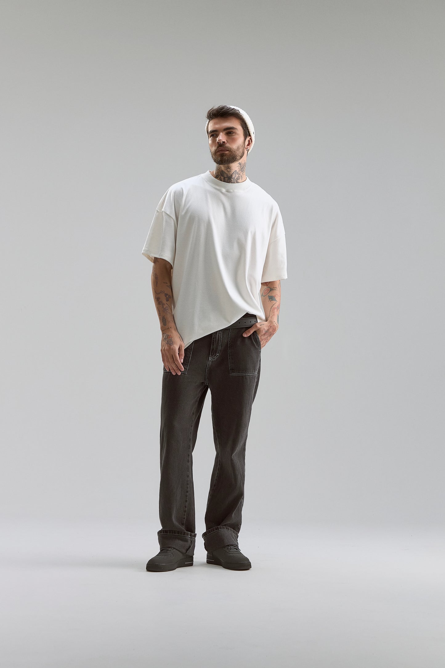 OVERSIZED MINIMAL