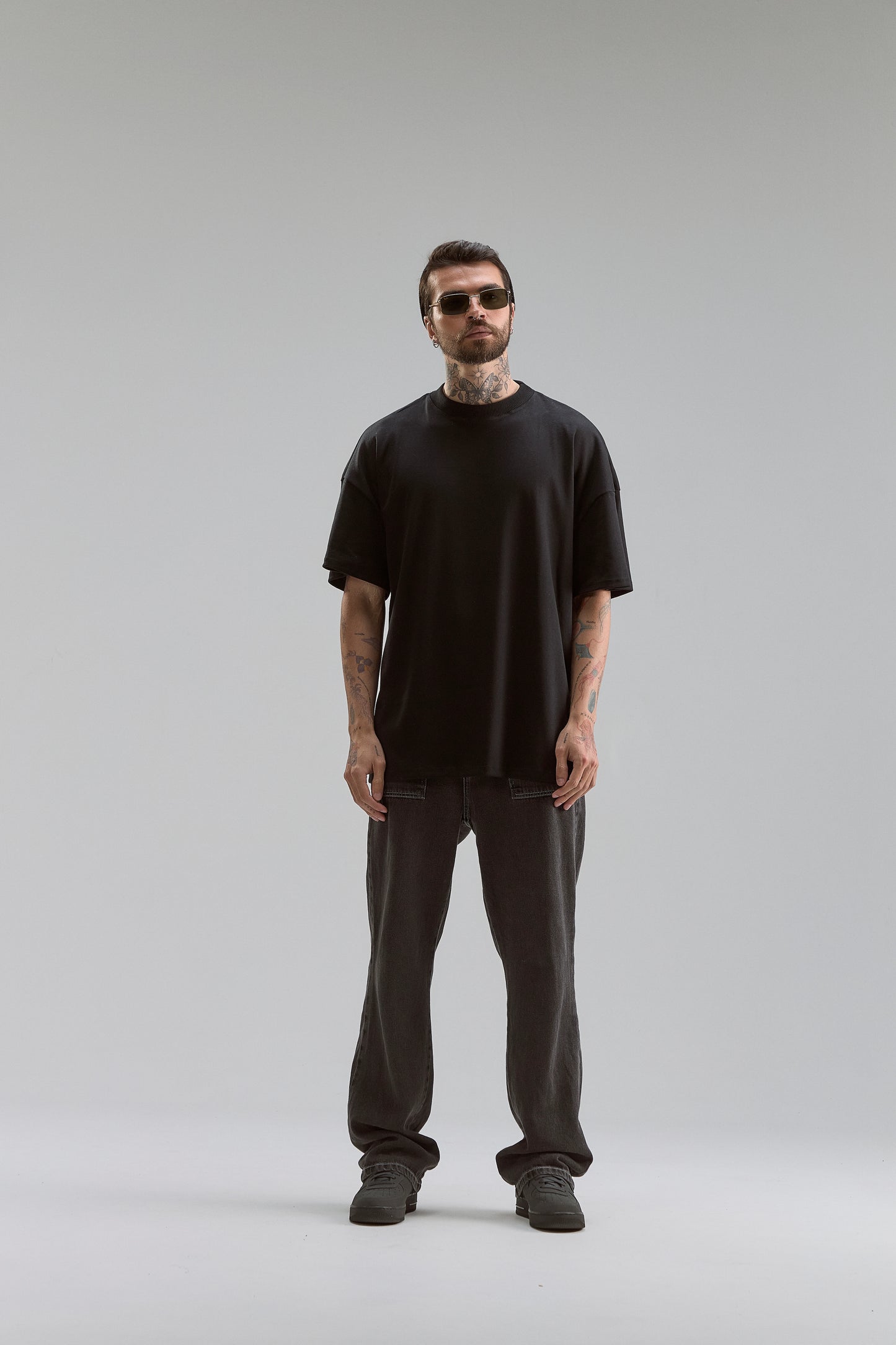 OVERSIZED MINIMAL